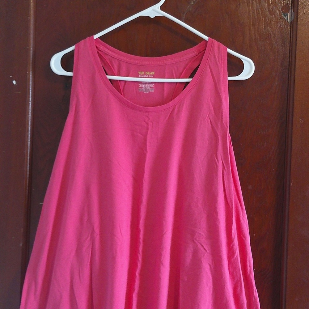 Tek Gear Women's Vibrant Pink Tank Top